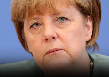 Merkel'i korkuttular