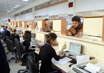 Doğum yapan kadına 24 ay ücretsiz izin