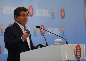 Başbakan Davutoğlu: Terörle mücadeleyi başlatmasaydık Türkiye kaosa sürüklenebilirdi