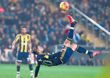 Diego'ya çifte kıskaç