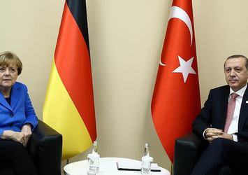 Cumhurbaşkanı Erdoğan ile Merkel görüştü