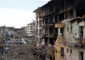 Terör saldırısının şiddeti gün ağarınca ortaya çıktı