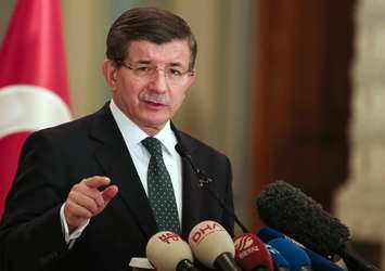 Davutoğlu: 500 DAEŞ mevzi vuruldu