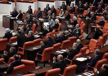 Doğum yapan, evlat edinen memur ve işçilere yeni haklar