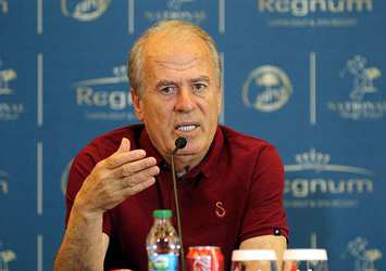 Galatasaray'da 4 futbolcu yolcu