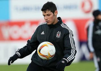 Beşiktaş, Pedro Franco'yu San Lorenzo'ya kiraladı