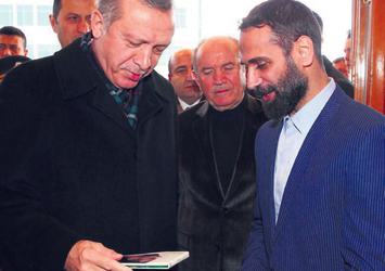 Doğuş, Erdoğan'a albüm hediye etti
