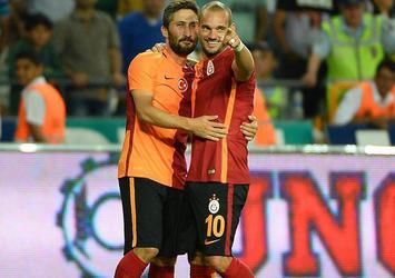 Sabri, Sneijder'i yakaladı!