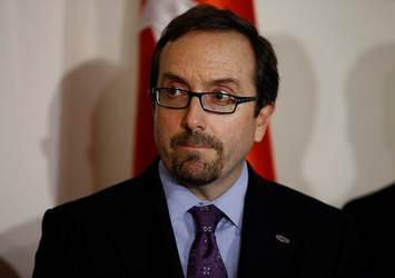 John Bass ne dediyse tutmadı