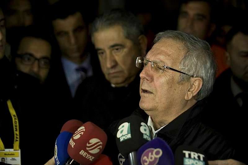 Aziz Yıldırım istedi geri dönüyor!