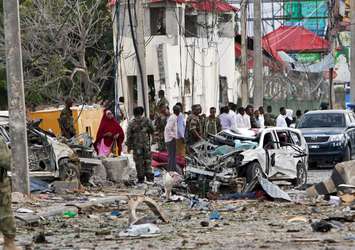 Mogadişu'da intihar saldırısı: 20 ölü