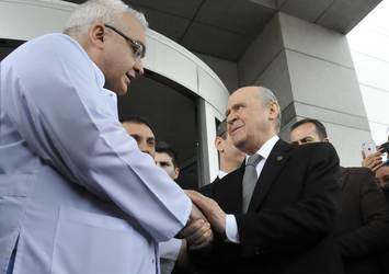Devlet Bahçeli doktorunu dinlemiyor