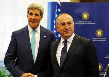 Çavuşoğlu Kerry ile görüştü