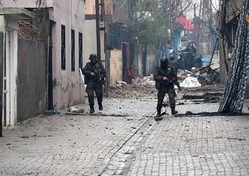Şırnak'ta 6 terörist daha teslim oldu