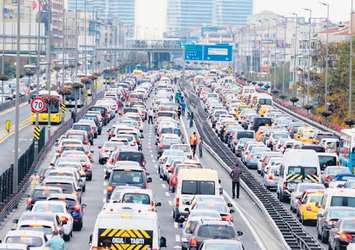 Fahiş trafik sigortasına kademeli prim sistemi