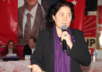 CHP Kadın Kolları Başkanı Hilal Dokuzcan istifa etti