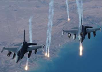 PKK'lının koşarak girdiği bina böyle imha edildi