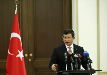 Ahmet Davutoğlu Mahsun Kırmızıgül'e cevap verdi