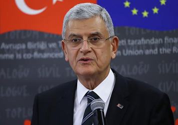 Türk vatandaşlarına kimlikle AB'ye giriş hakkı