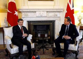 Dünya liderleri Suriye için Londra'da toplanıyor