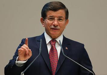 Başbakan: 10 bin sığınmacı Kilis kapısının önünde