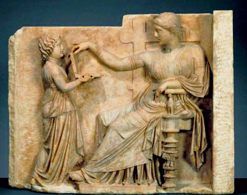 Antik Yunan heykelinde laptop benzeri figür - 1