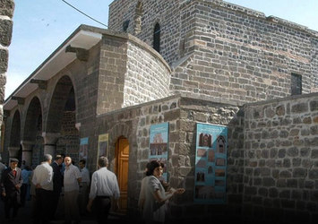 PKK'nın kilise oyunu
