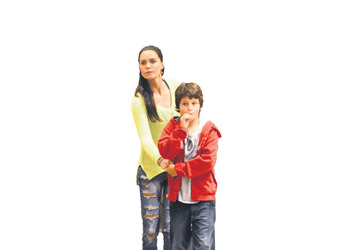 Ebru Şallı'ya iki şok birden!