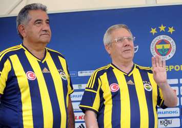 Uslu: Galatasaray bir yıldızı Beşiktaş'a vermeli