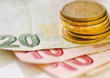 Bankada parasını unutanlar dikkat