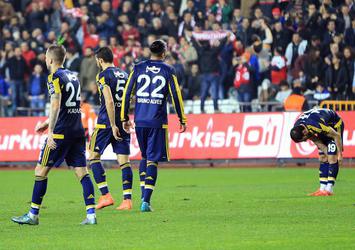 Aziz Yıldırım'dan futbolculara: Aklınızı başınıza alın