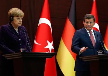 Başbakan Davutoğlu: Kısa bir süre içerisinde Cizre'de operasyon tamamlanacak