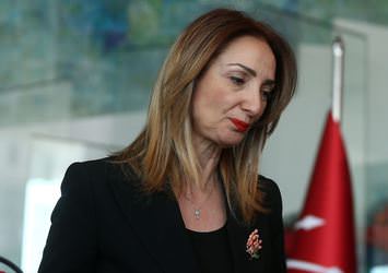 CHP’de cadı avı