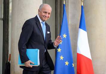 Fransa Dışişleri Bakanı Fabius'a yeni görev