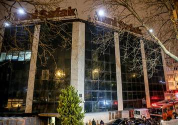 Yeni Şafak ve Yeni Akit gazetelerine eş zamanlı saldırı
