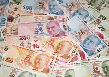 Bankacılık sektörününde kredi hacmi azaldı