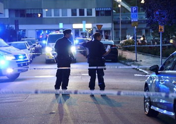 Göteborg'un Lunden ve Angered semtlerinde arka arkaya iki patlama meydana geldi