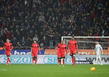 Galatasaray'ın o eski halinden eser yok şimdi!