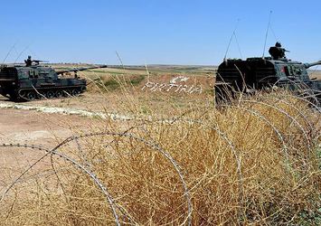 TSK, Azez'deki PYD mevzilerini ateş altına aldı