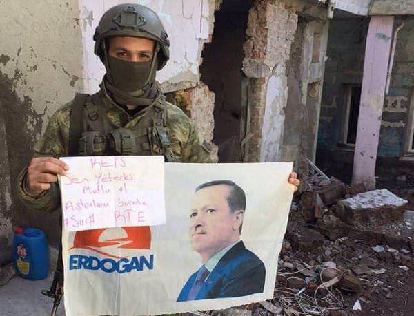 Mehmetçik’in Erdoğan sevgisi