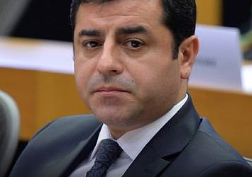 Demirtaş, Yunanistan'da Türkiye'yi şikayet etti
