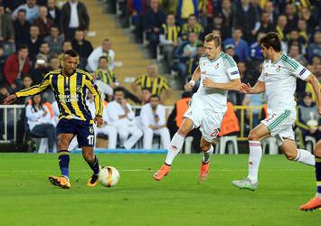 Fenerbahçe, Barcelona'nın Celtic karşısında bulduğu yüzde 92'lik pas rekorunu tarihe gömdü