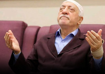 Bir kumpas daha çöktü