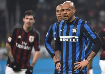 Galatasaray Felipe Melo'yu geri çağırdı