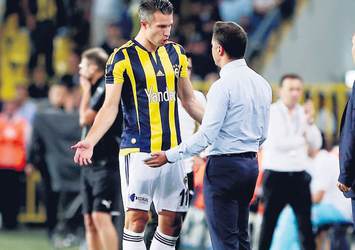 Van Persie: Ya ben ya o