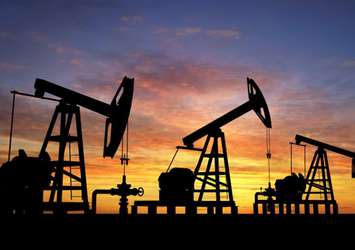 İran'dan Suudi Arabistan ve Rusya'ya petrol tepkisi