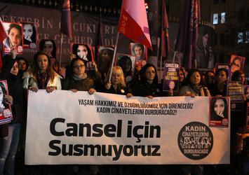 Başka öğrencileri de taciz etmiş
