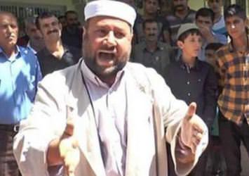 PKK'lı imam namaz kılmak isteyince teröristler dövdü