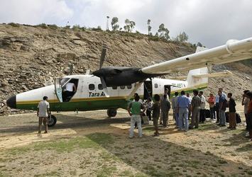 Nepal’de 23 kişiyi taşıyan uçak kayboldu