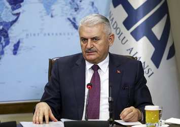 Binali Yıldırım: Erdoğan siyaset sihirbazı değil, siyasetin ustası